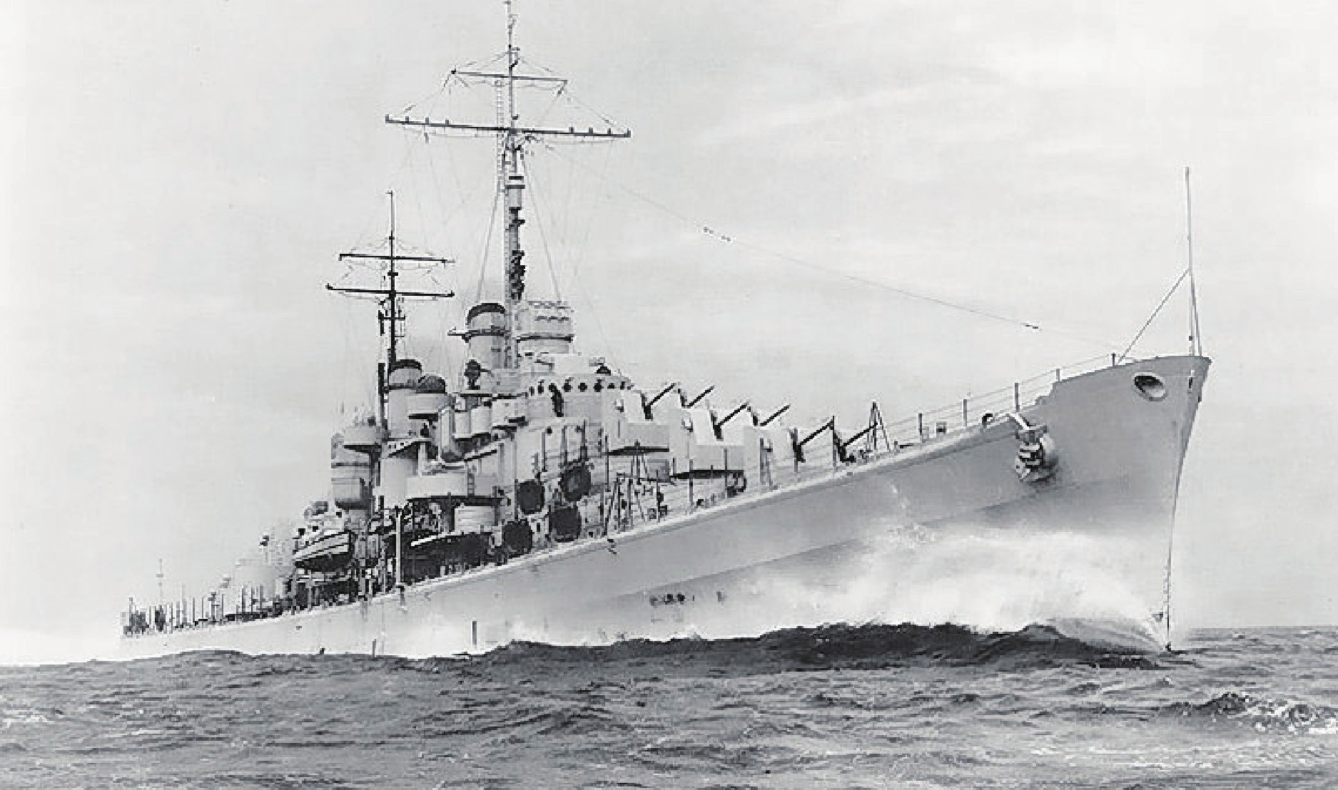 二戰(zhàn)最優(yōu)秀的輕巡洋艦，卓越性能與傳奇故事，二戰(zhàn)最優(yōu)秀的輕巡洋艦，卓越性能鑄就傳奇故事