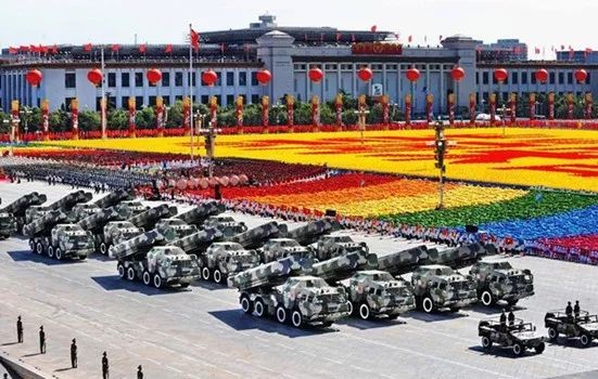 我國(guó)勝利日大閱兵，回顧與展望，中國(guó)勝利日大閱兵，回顧輝煌歷程，展望嶄新未來(lái)