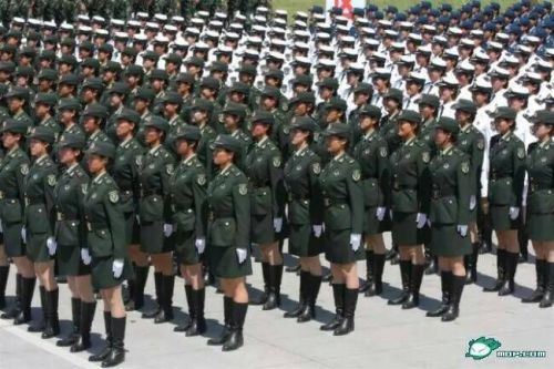 女生怎樣才能當(dāng)兵，女生當(dāng)兵，實(shí)現(xiàn)夢想的條件與路徑