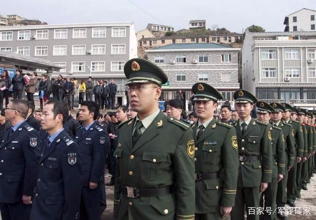 警備區(qū)權(quán)力詳解，究竟權(quán)力大小如何？，警備區(qū)權(quán)力深度解析，權(quán)力范圍與大小揭秘
