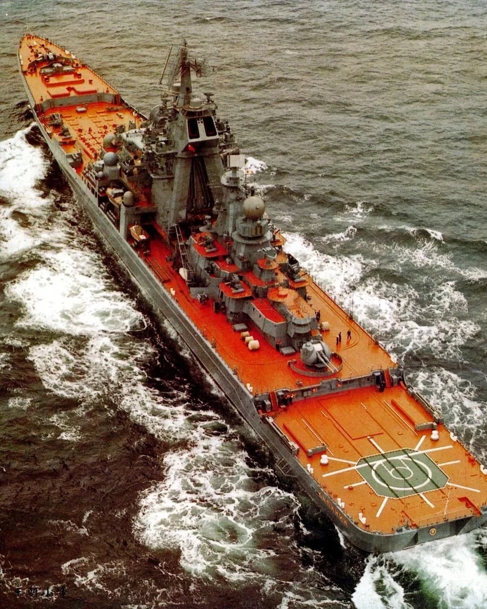 中國版基洛夫級巡洋艦，探索未來海上霸主之路，中國版基洛夫級巡洋艦，未來海上霸主之路的探索