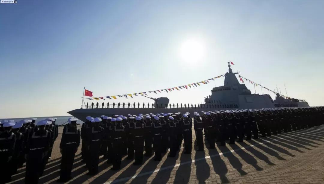 南昌艦艦長(zhǎng)，一位海軍英雄的榮耀與擔(dān)當(dāng)，南昌艦艦長(zhǎng)，海軍英雄的榮耀與擔(dān)當(dāng)之旅