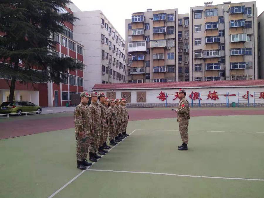 半軍事化管理學(xué)校，理念與實(shí)踐，半軍事化管理學(xué)校的理念與實(shí)踐探索
