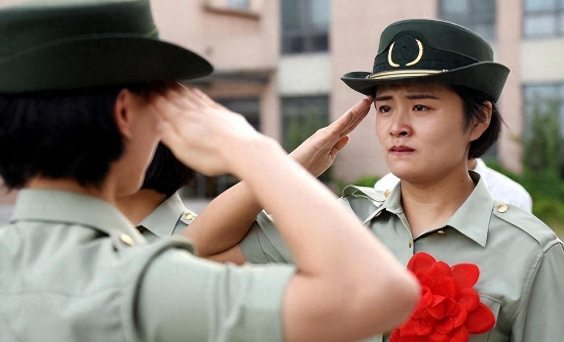 回顧歷史，重溫輝煌，1999年國慶閱兵式，回顧輝煌瞬間，1999年國慶閱兵式盛大回顧