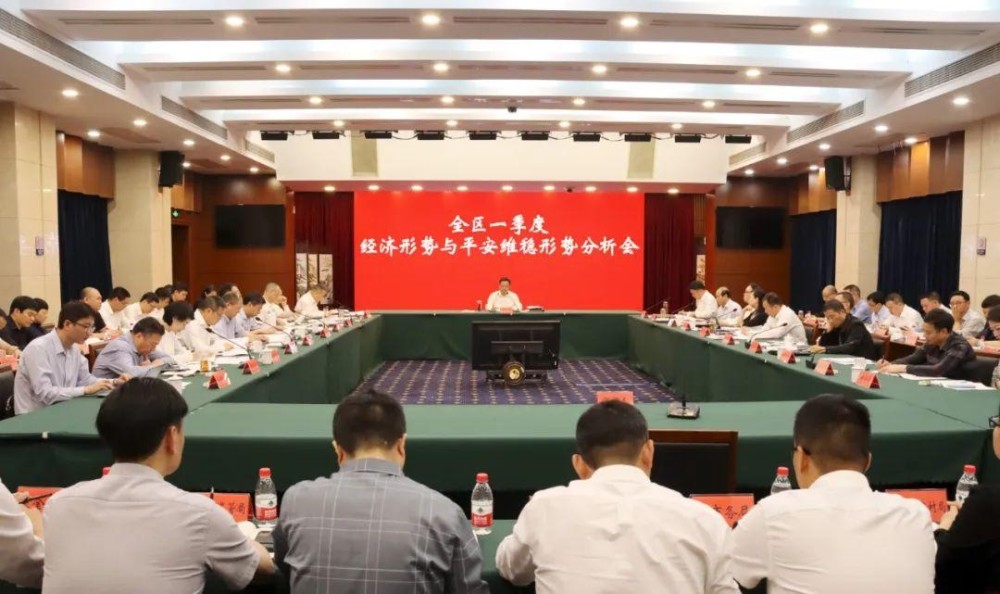 穩(wěn)包三肖必開一期王中王，揭秘彩票背后的秘密與策略，揭秘彩票背后的秘密與策略，穩(wěn)包三肖王中王一期必開！