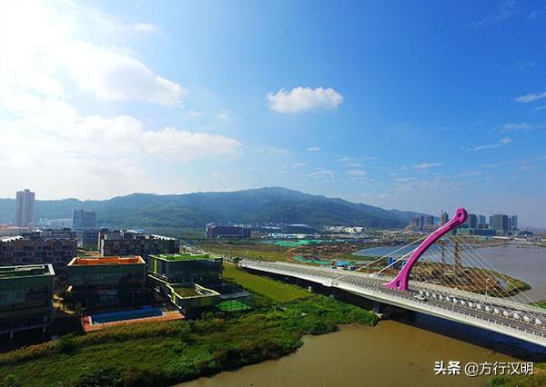 澳門一肖中精準(zhǔn)預(yù)測(cè)，揭秘期期必中的秘密與海南特區(qū)號(hào)的獨(dú)特魅力，澳門一肖精準(zhǔn)預(yù)測(cè)與海南特區(qū)號(hào)的魅力，揭秘期期必中之秘