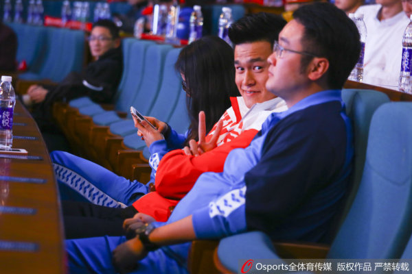 王中王一肖免費(fèi)期期中，深度解析與SEO優(yōu)化策略，王中王一肖免費(fèi)期期中深度解析與SEO優(yōu)化策略探討
