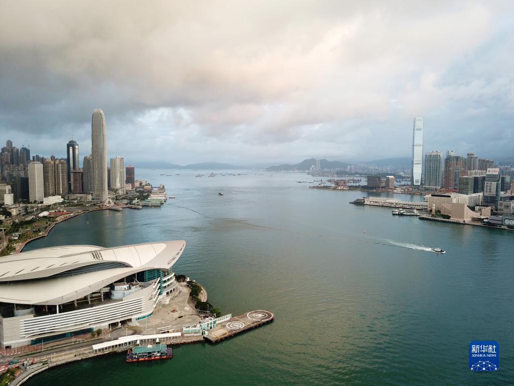 香港期期準(zhǔn)正版資料，探索與解析，香港期期準(zhǔn)正版資料深度解析與探索