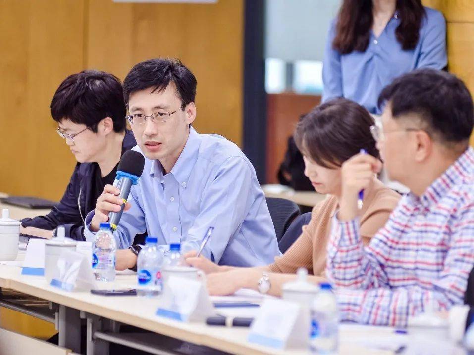 王中王一肖中持嗎？深度解析背后的故事與真相，揭秘王中王一肖背后的故事與真相，深度解析與真相探討