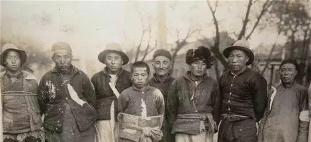 運-50大型戰(zhàn)略運輸機的優(yōu)勢與挑戰(zhàn)，探索航空運輸?shù)奈磥恚\-50大型戰(zhàn)略運輸機的優(yōu)勢與挑戰(zhàn)，航空運輸未來探索之路