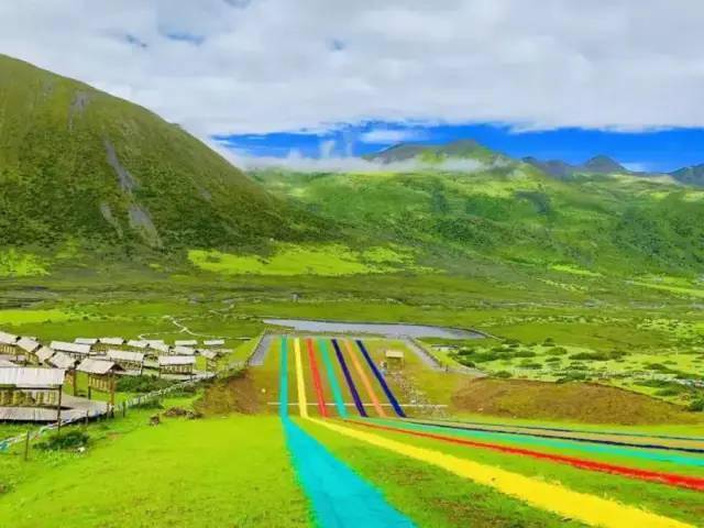 阿壩州旅游網(wǎng)，探索神秘的川西高原之旅，阿壩州旅游網(wǎng)，探索川西高原的神秘之旅