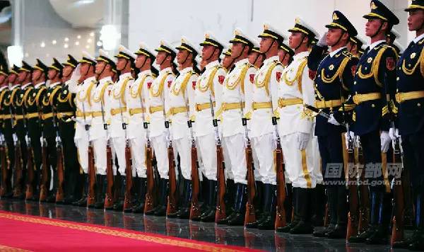 三軍儀仗隊視頻，展現(xiàn)榮耀與力量的盛大儀式，三軍儀仗隊盛大儀式，榮耀與力量的展現(xiàn)