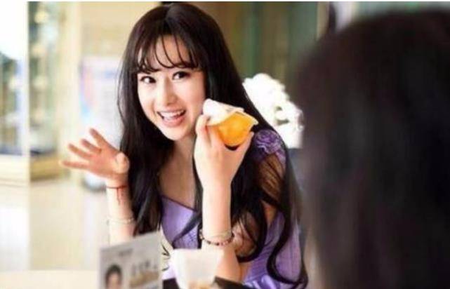 王心凌個(gè)人資料，揭秘她的成長歷程與年齡之謎，王心凌成長歷程揭秘，個(gè)人資料與年齡之謎探秘