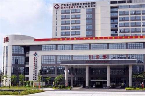 沈陽醫(yī)院排名前十名，權威榜單及醫(yī)療特色概述，沈陽醫(yī)院排名前十權威榜單及醫(yī)療特色概覽