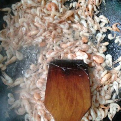 揭秘反復(fù)發(fā)紅背后的原因與應(yīng)對(duì)之策，揭秘皮膚反復(fù)發(fā)紅的原因及應(yīng)對(duì)方法