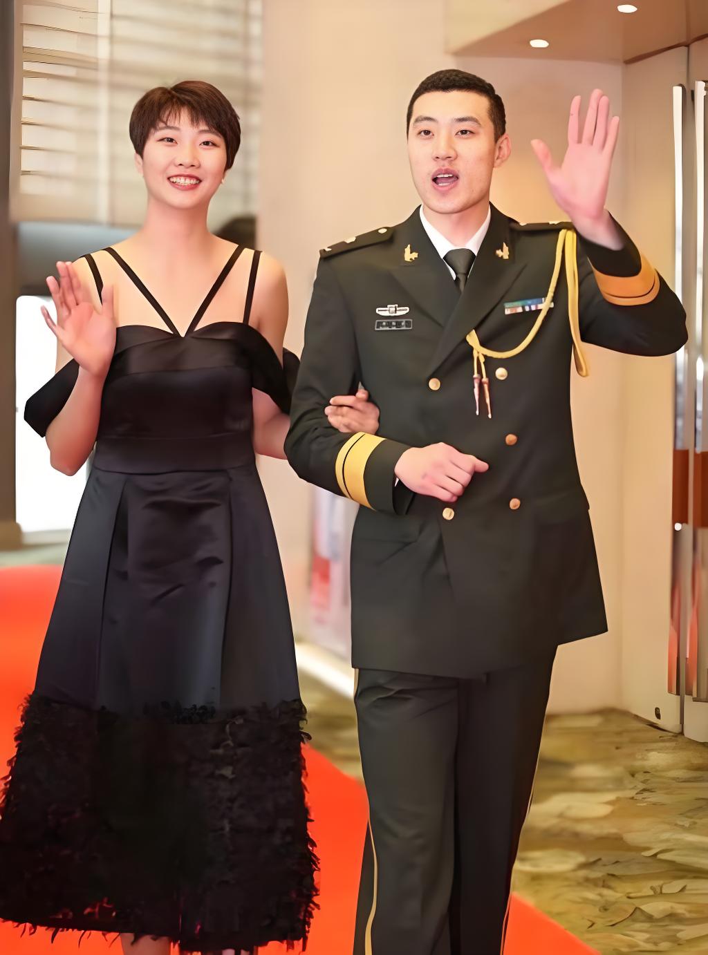 樊振東的妻子袁心玥，揭秘兩人的愛情故事與體育情緣，樊振東妻子袁心玥揭秘，兩人的愛情與體育情緣故事