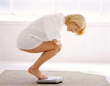 月經(jīng)期間如何有效減肥，讓你瘦得更快，月經(jīng)期間高效減肥法，助你快速瘦身秘籍