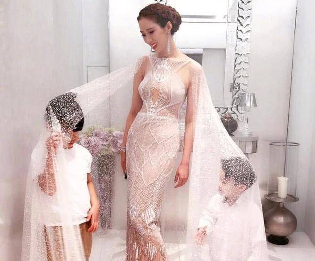 白小姐三肖三期必開獎(jiǎng)虎年快樂——揭秘彩票背后的秘密與策略，揭秘彩票背后的秘密與策略，白小姐三肖三期必開獎(jiǎng)虎年快樂探討彩票策略與真相