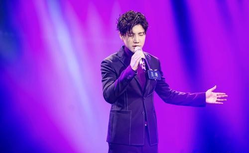 歌手六哲的個(gè)人資料簡(jiǎn)介，六哲個(gè)人資料簡(jiǎn)介