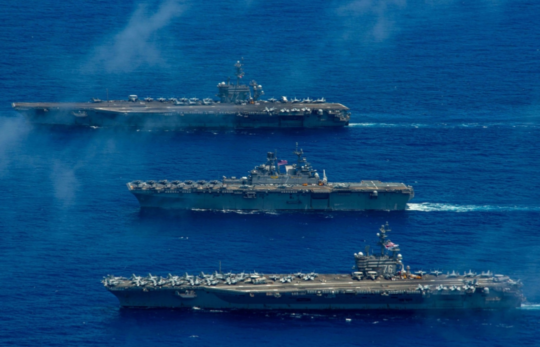 美國五艘航母到訪中國，全球視角下的海洋戰(zhàn)略互動，美國五艘航母到訪中國，全球海洋戰(zhàn)略互動的焦點時刻