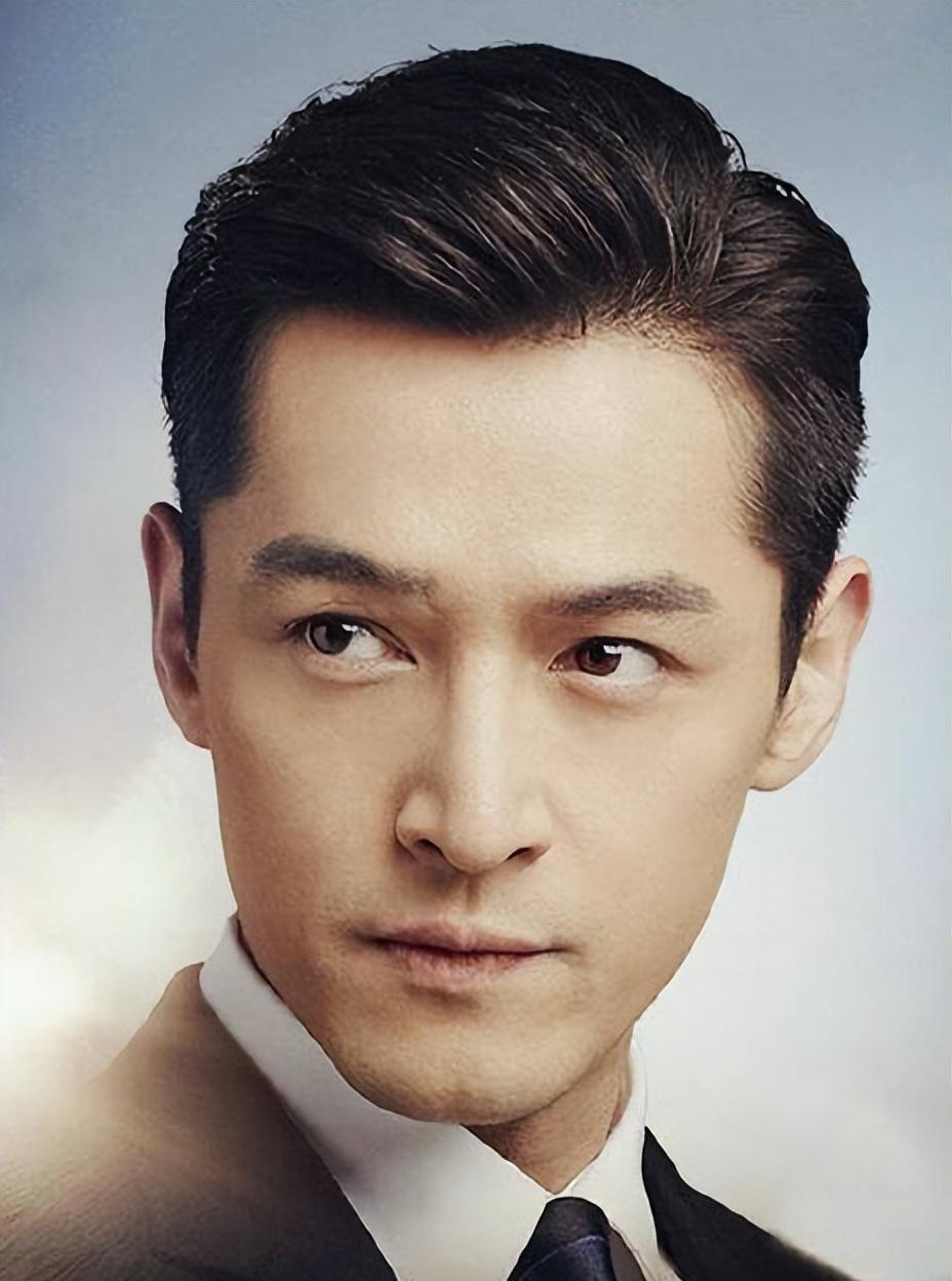 胡歌資料簡(jiǎn)介及照片，一位備受矚目的影視巨星，胡歌，影視巨星資料簡(jiǎn)介及照片公開