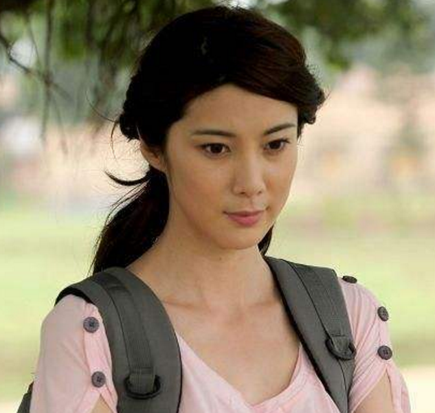 女演員王珂，閃耀之星的光芒與成長(zhǎng)之路，女演員王珂，閃耀之星的光芒與成長(zhǎng)軌跡