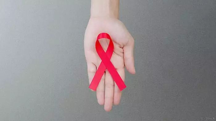 艾滋病早治療的好處有哪些，艾滋病早治療的優(yōu)勢(shì)與重要性