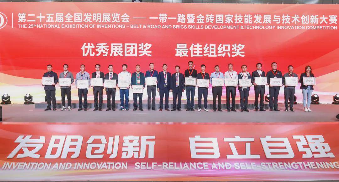 新澳門一碼一肖一特一中，揭秘第52期看圖預(yù)測(cè)的魅力，揭秘新澳門一碼一肖一特一中第52期看圖預(yù)測(cè)的魅力