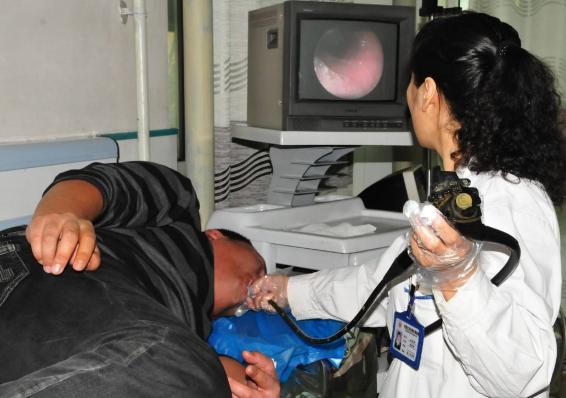 做胃鏡一個人去可以嗎？解讀胃鏡檢查的注意事項與自我準備，解讀胃鏡檢查的注意事項與自我準備，能否獨自進行胃鏡檢查？