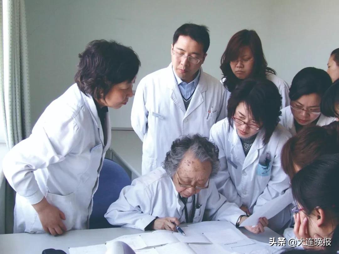 三期必出一期三期必開一期，深度解析與預測策略（關鍵詞，三期必出一期三期必開一期93），深度解析與預測策略，三期必出一期與三期必開一期的奧秘（關鍵詞，93）