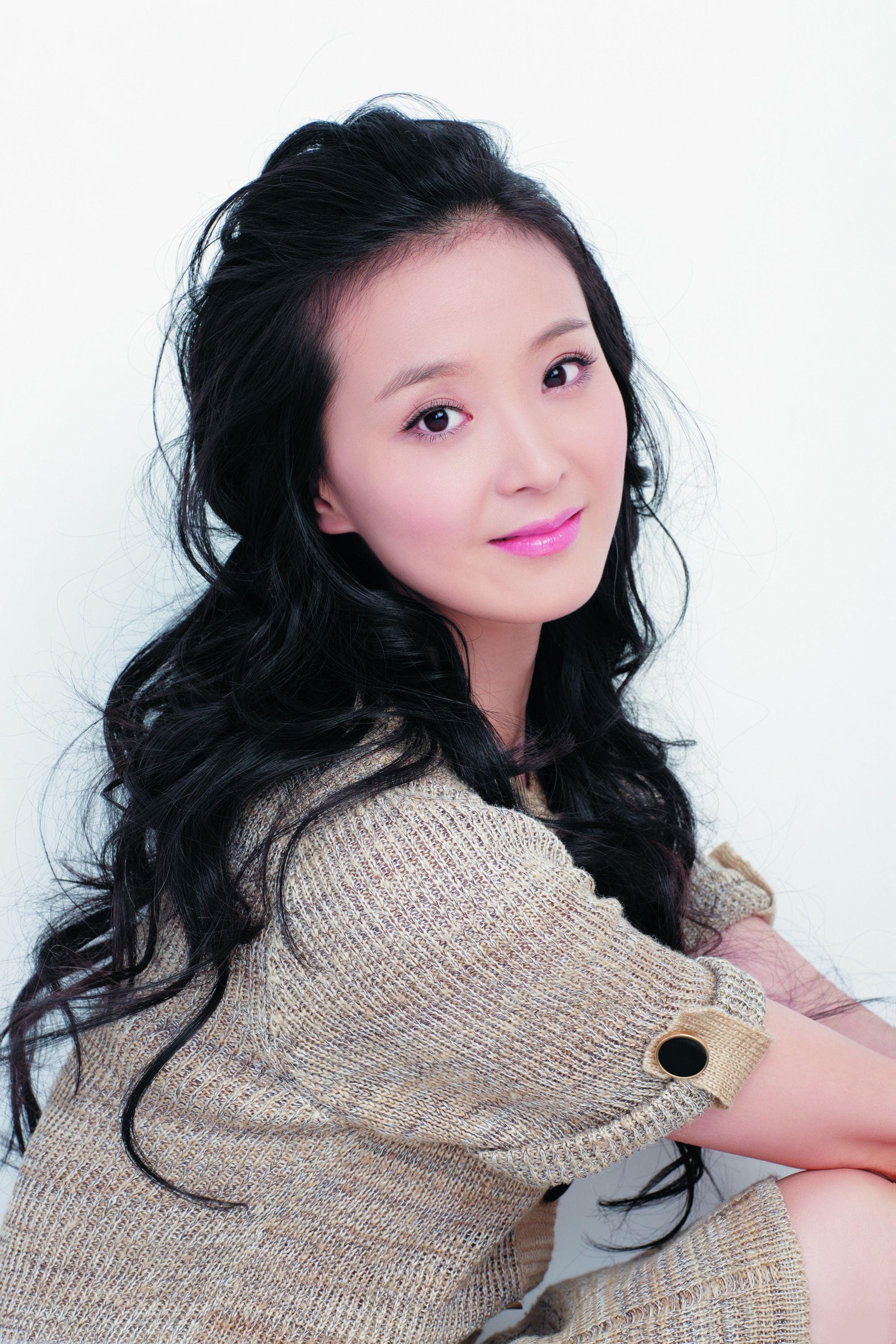 抖音王艷個(gè)人資料揭秘，星光背后的故事，抖音網(wǎng)紅王艷個(gè)人資料大揭秘，星光背后的故事