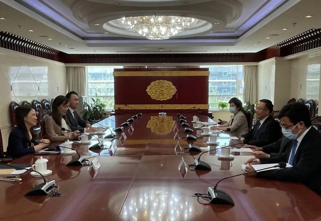 探索未來，2025新澳門正版免費資本車的發(fā)展與展望，2025新澳門正版免費資本車發(fā)展展望，探索未來之路