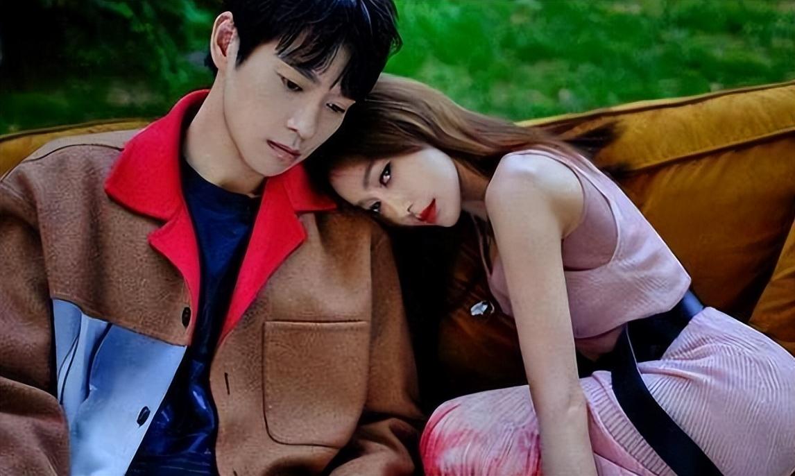 秦嵐魏大勛宣布領(lǐng)證，愛情與事業(yè)的雙重勝利，秦嵐魏大勛喜結(jié)連理，愛情事業(yè)雙豐收，甜蜜領(lǐng)證時刻！