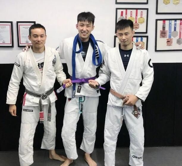 新澳門必中三肖三碼三期必開劉伯——揭秘博彩世界的秘密，揭秘博彩世界，劉伯三期必中新澳門三肖三碼