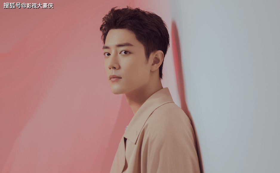 明星廣告代言費(fèi)一般多少錢(qián)，深度解析與影響因素，深度解析，明星廣告代言費(fèi)的影響因素與價(jià)格范圍