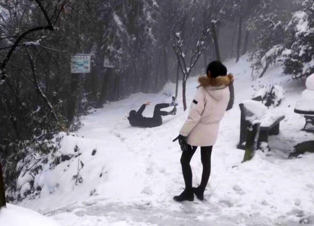 尋找女驢友，結伴旅游，探索未知的美好，尋找女驢友同行，結伴探索未知美景的樂趣