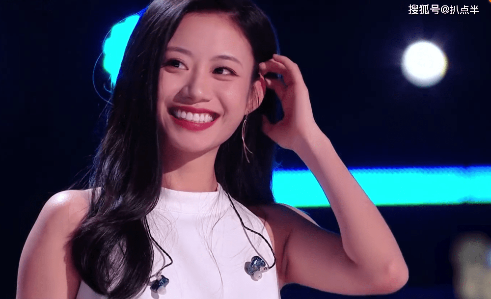 伍珂玥個(gè)人資料及身高詳解，伍珂玥個(gè)人資料及詳細(xì)身高介紹