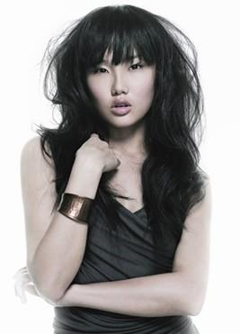 黃齡個(gè)人資料，超級(jí)女聲閃耀星途，黃齡個(gè)人簡(jiǎn)介，超級(jí)女聲星途閃耀之路