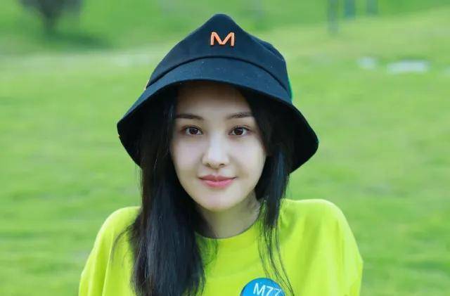 有網(wǎng)友在美國(guó)偶遇鄭爽，一次跨越國(guó)界的追星經(jīng)歷，跨越國(guó)界的追星之旅，網(wǎng)友偶遇鄭爽在美國(guó)