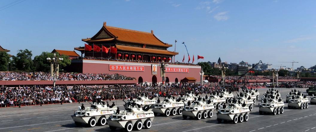 中國大閱兵，壯麗雄姿展現(xiàn)國家力量，中國大閱兵，壯麗雄姿彰顯國家力量