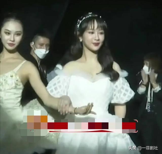 最新娛樂圈爆料，明星動(dòng)態(tài)一網(wǎng)打盡，娛樂圈最新爆料速遞，明星動(dòng)態(tài)全掌握