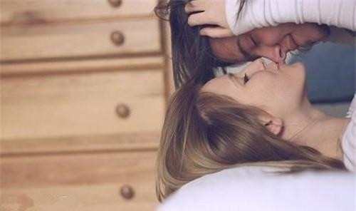 男人最舒服的時(shí)刻是什么——探索男性幸福感的多維面貌，探索男性幸福感，最舒適的時(shí)刻揭示多維面貌