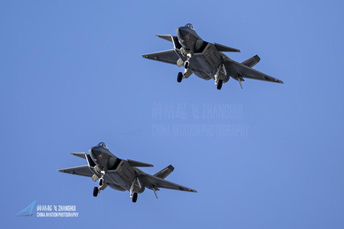 揭秘美國偷一架殲-20背后的真相與爭議，揭秘，美國偷殲-20背后的真相與風(fēng)波