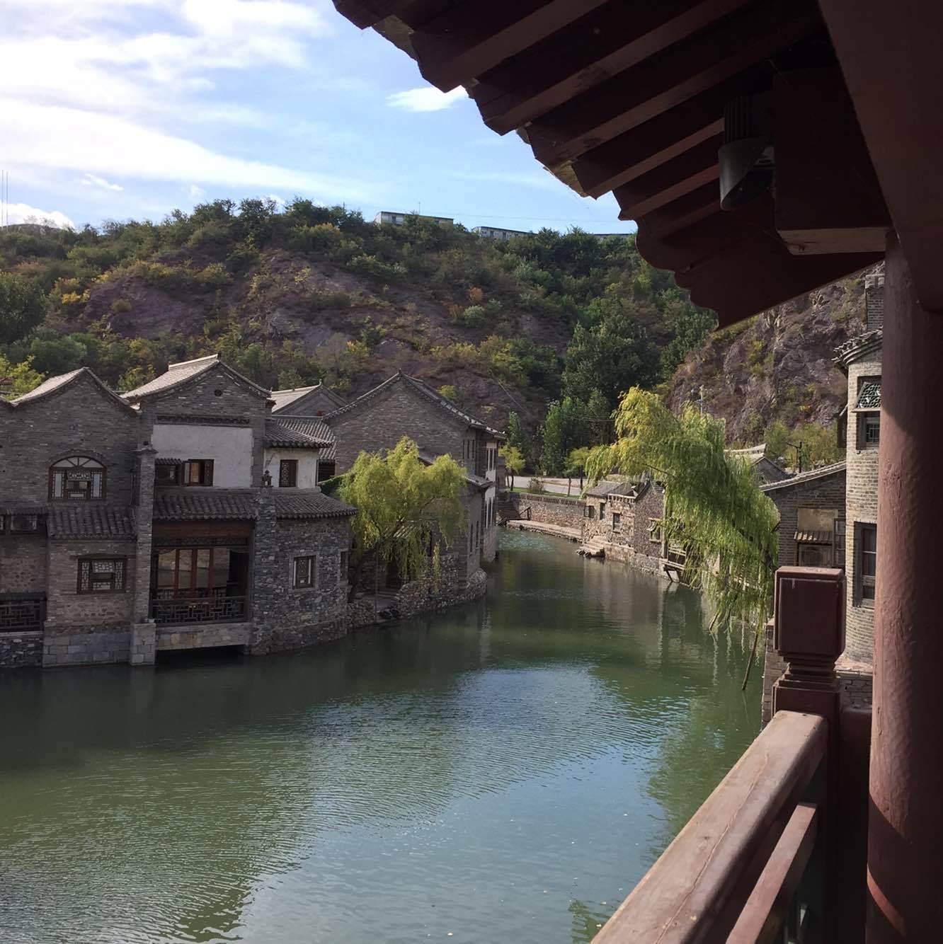 古北水鎮(zhèn)住宿攻略，體驗(yàn)古鎮(zhèn)風(fēng)情的最佳住宿選擇，古北水鎮(zhèn)住宿攻略，體驗(yàn)古鎮(zhèn)風(fēng)情，精選住宿推薦