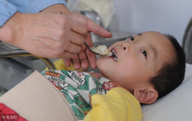 腦癱，理解、關(guān)愛與支持，共創(chuàng)美好未來，關(guān)愛腦癱群體，共創(chuàng)美好未來，理解與支持的呼喚