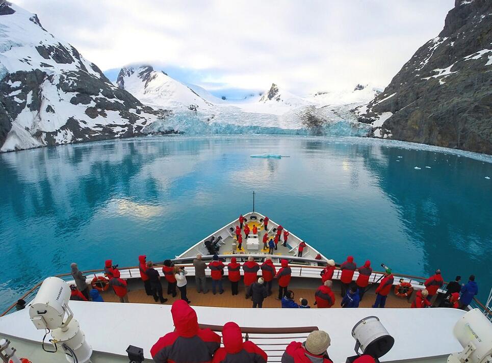 南極旅游最好的旅行社，探索南極的神秘之旅，探索南極神秘之旅，最佳旅行社帶你暢游南極冰天雪地