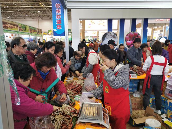 新澳精選資料免費(fèi)提供開啟之門，新澳精選資料免費(fèi)分享，開啟知識(shí)之門