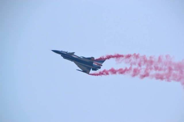 殲-10與F-16在巴基斯坦，技術(shù)比拼下的空戰(zhàn)實(shí)力對(duì)比，巴基斯坦空戰(zhàn)實(shí)力比拼，殲-10與F-16技術(shù)對(duì)決