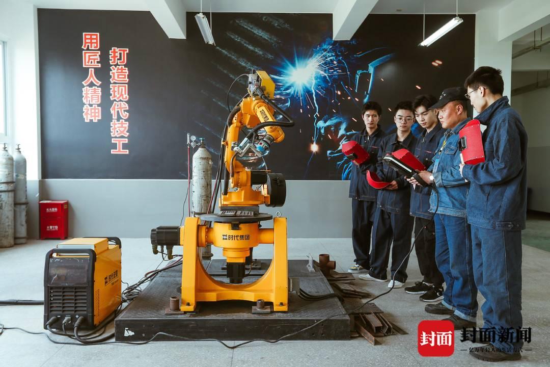 2025精準資料免費大全，一站式獲取最新資源秘籍，2025精準資料免費大全，一站式獲取最新資源秘籍手冊